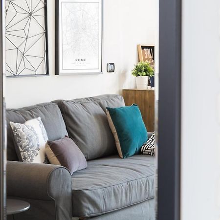 Bmga L Glam Industrial 3-Bed Apartment In Termini Rome Luaran gambar