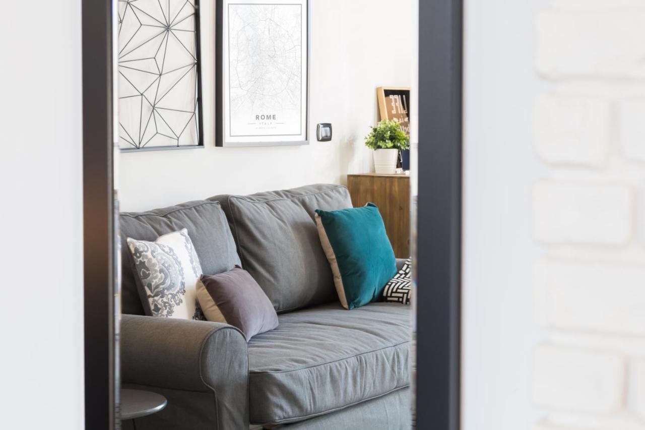 Bmga L Glam Industrial 3-Bed Apartment In Termini Rome Luaran gambar