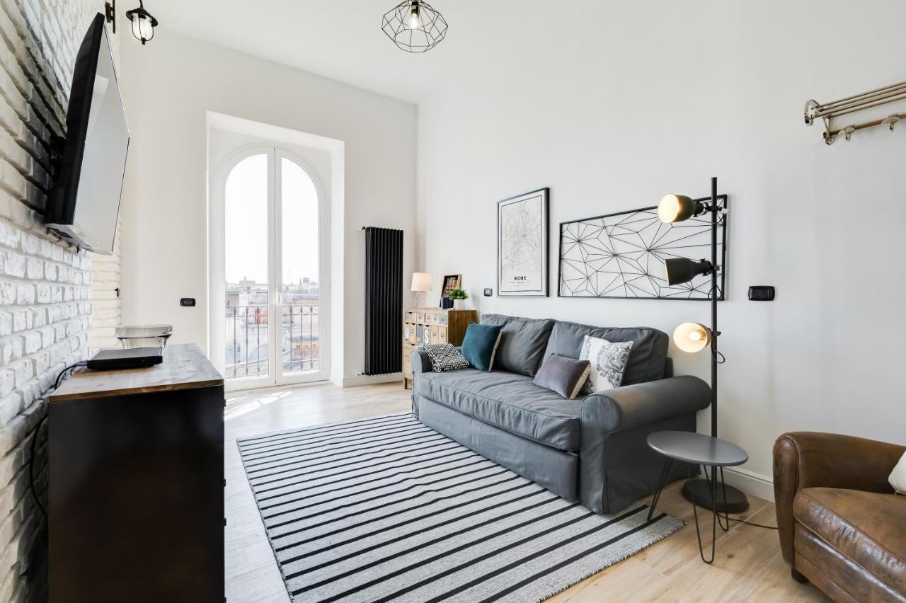 Bmga L Glam Industrial 3-Bed Apartment In Termini Rome Luaran gambar