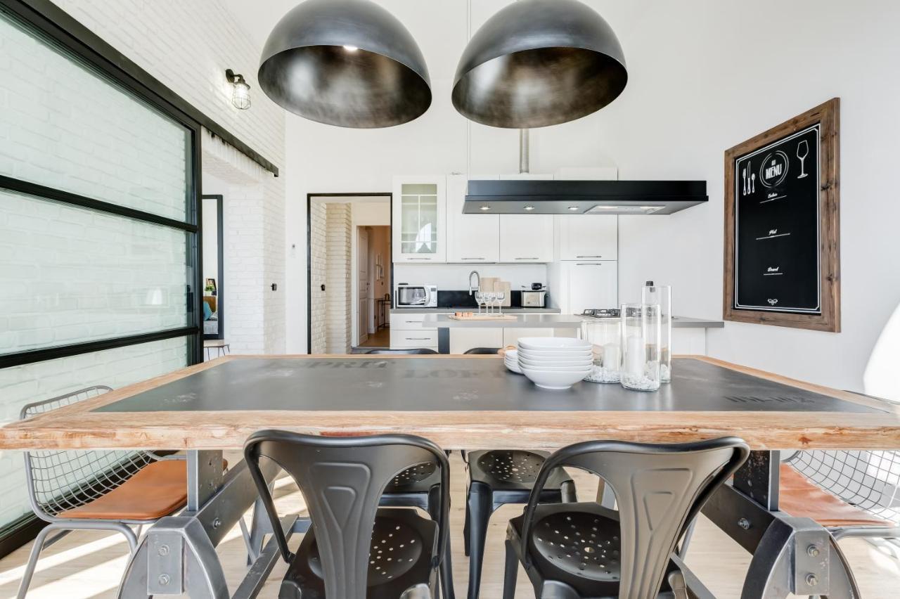 Bmga L Glam Industrial 3-Bed Apartment In Termini Rome Luaran gambar