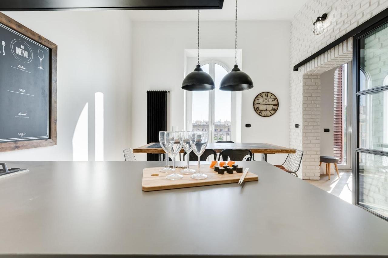 Bmga L Glam Industrial 3-Bed Apartment In Termini Rome Luaran gambar