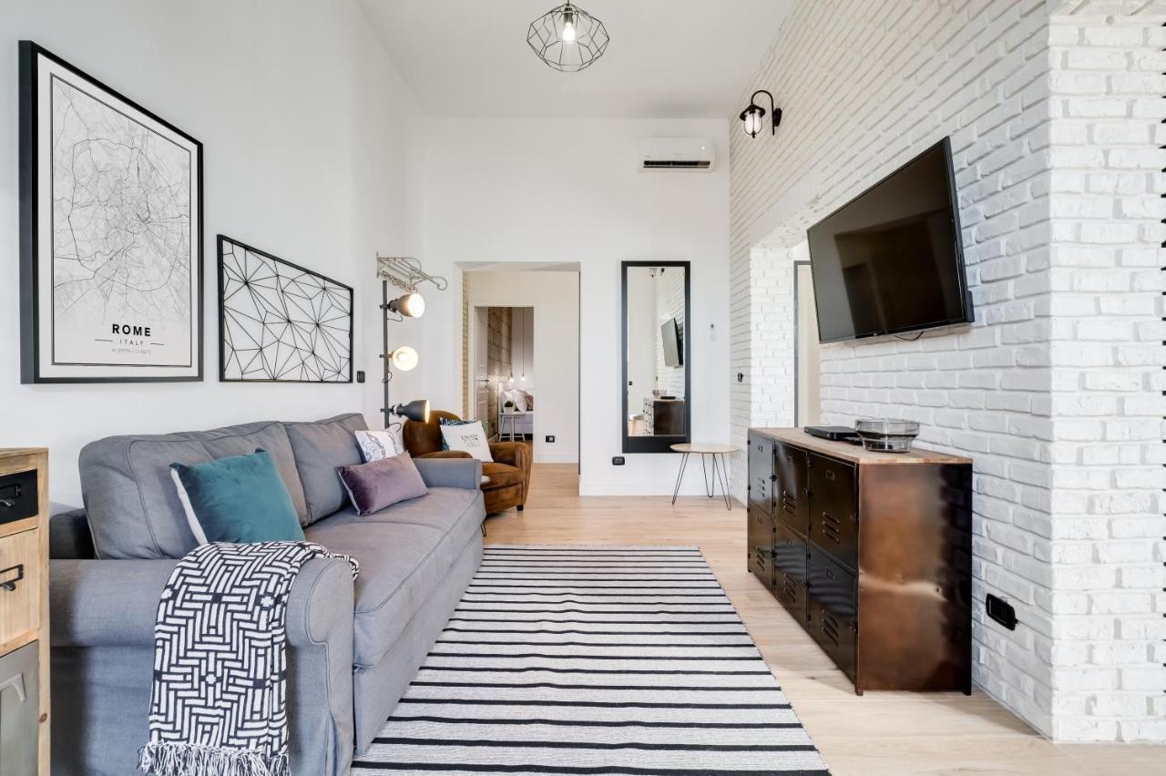 Bmga L Glam Industrial 3-Bed Apartment In Termini Rome Luaran gambar