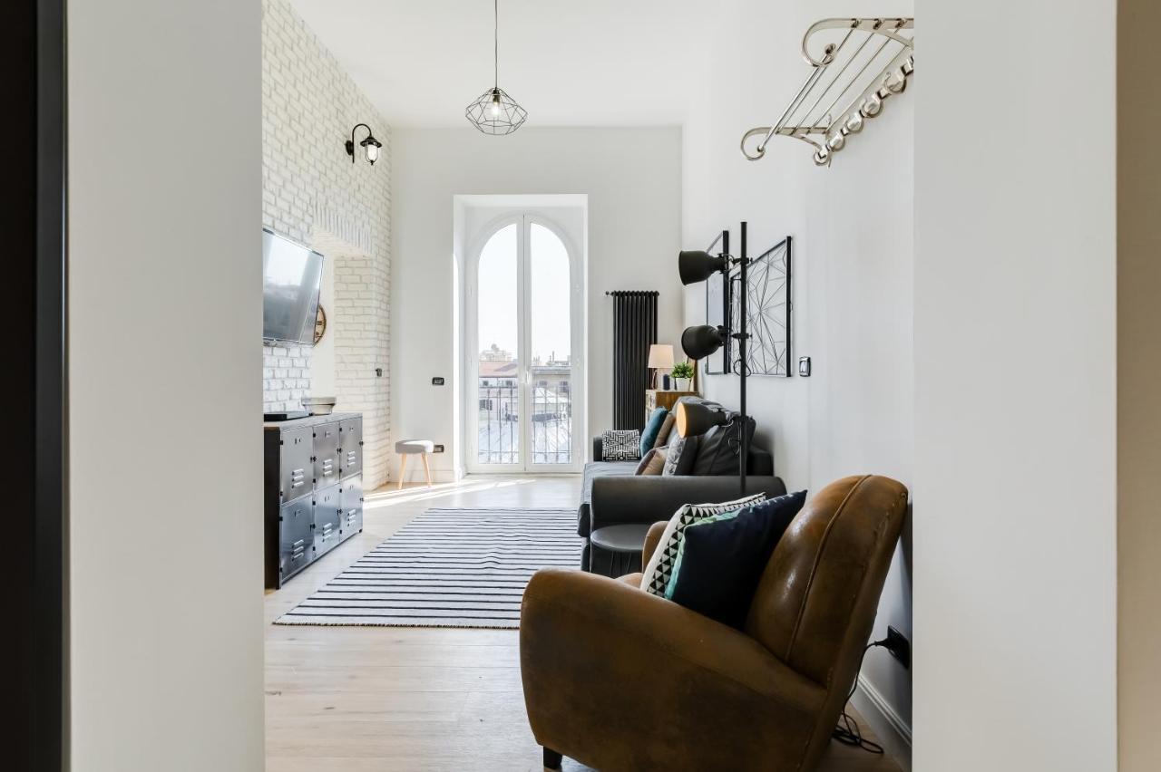 Bmga L Glam Industrial 3-Bed Apartment In Termini Rome Luaran gambar